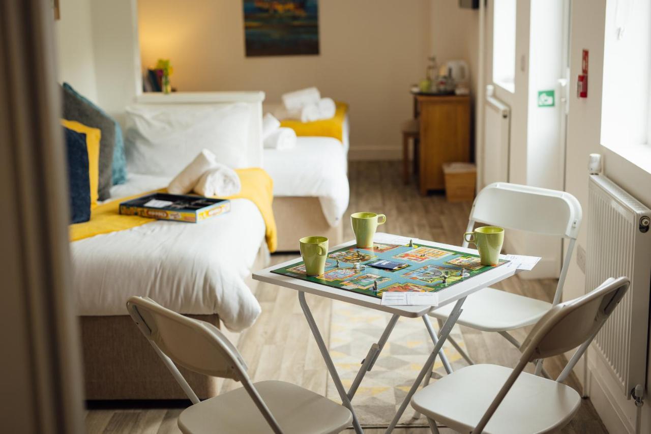 Sleep@Calon Y Fferi Hotel Ferryside Екстериор снимка