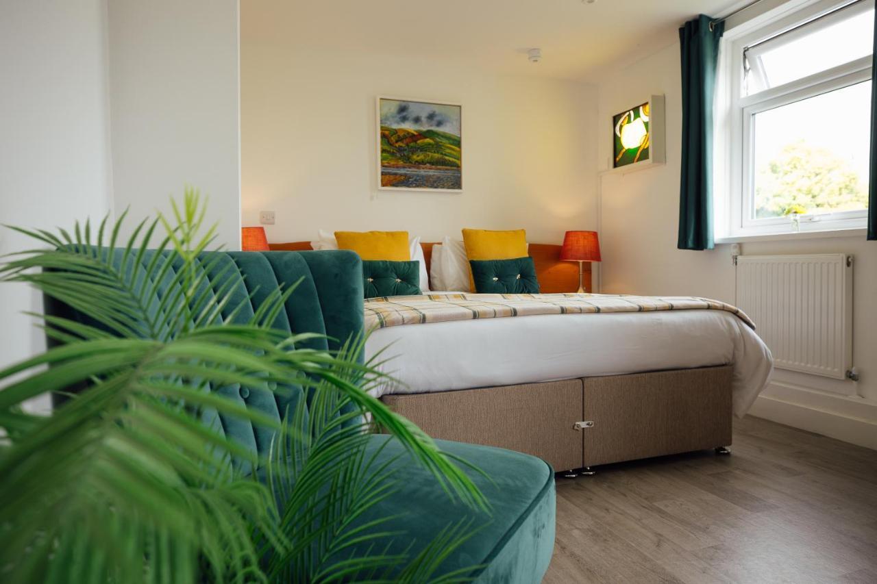 Sleep@Calon Y Fferi Hotel Ferryside Екстериор снимка